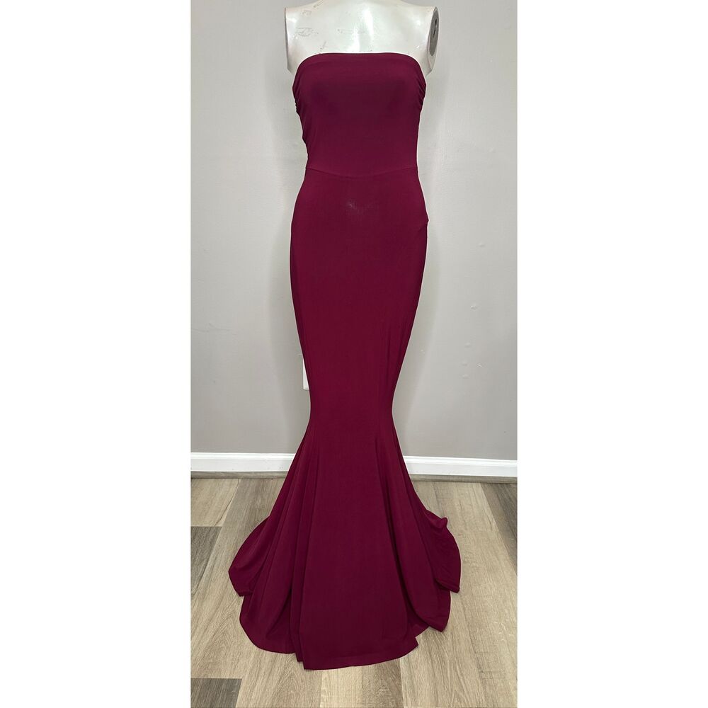 Norma Kamali x REVOLVE Strapless Fishtail Gown In Plum Size XS $375 - Picture 3 of 9